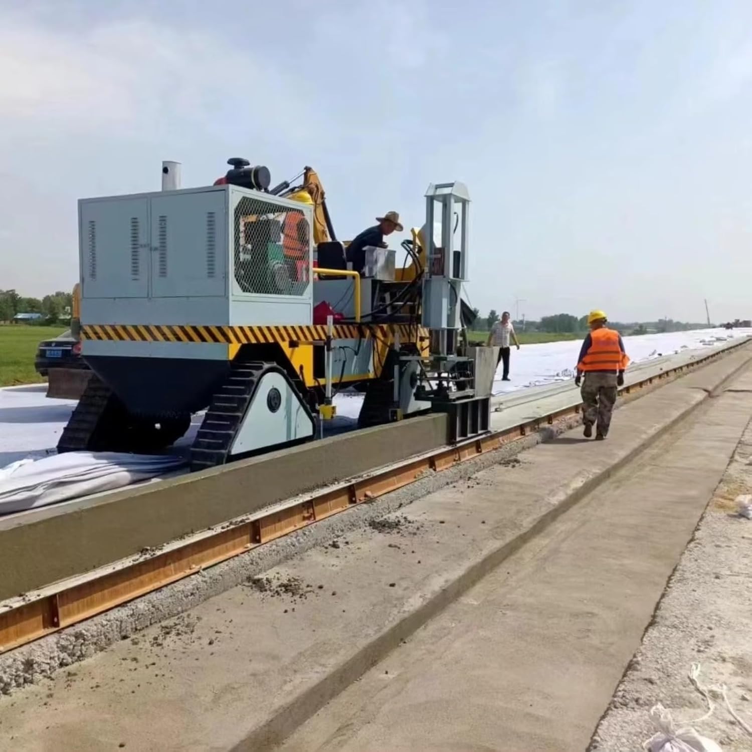buy concrete slipform paver,should I buy slipform paver,concrete slipform paver pros cons,best curb slipform machine,concrete slipform paver worth buying,concrete slipform paver vs alternatives unboxing and complete package contents