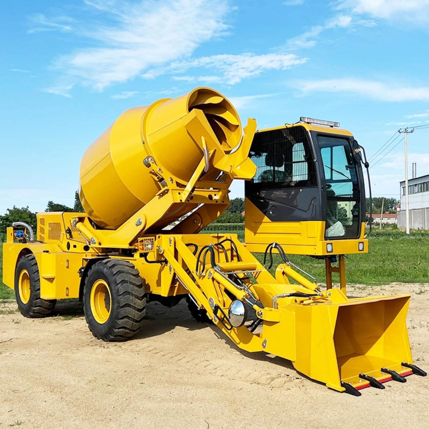 buy self-loading concrete mixer truck,self-loading concrete mixer truck pros cons,should I buy a self-loading concrete mixer truck,self-loading concrete mixer truck vs traditional mixer,self-loading concrete mixer truck for uneven terrain,best self-loading concrete mixer truck - detailed features and technical specifications