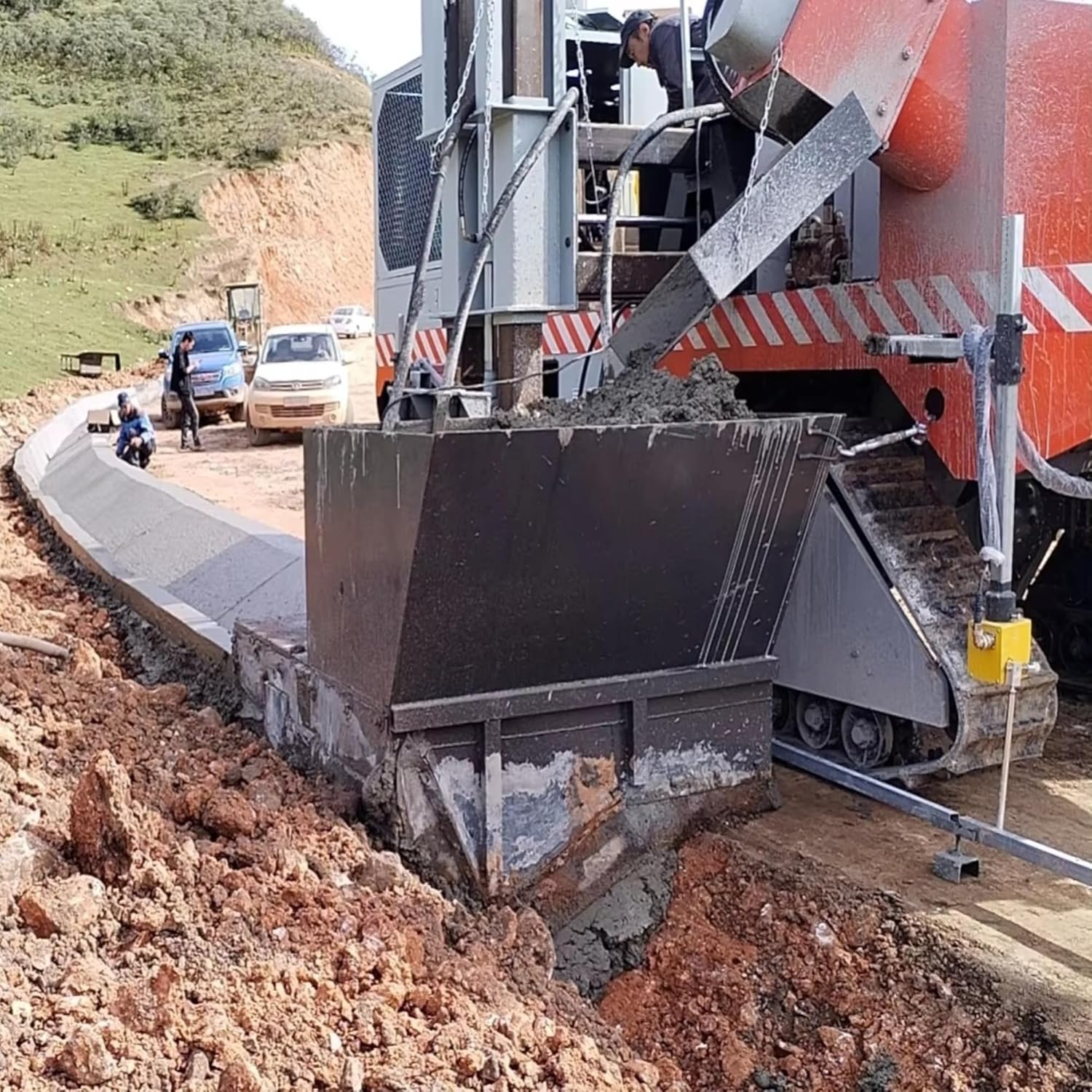 buy automatic curb paver,automatic slipform curb paver review,best stringless curb machine,buy concrete curb paving machine,self-propelled curb paver pros cons,GPS curb machine worth buying performance testing and real-world results
